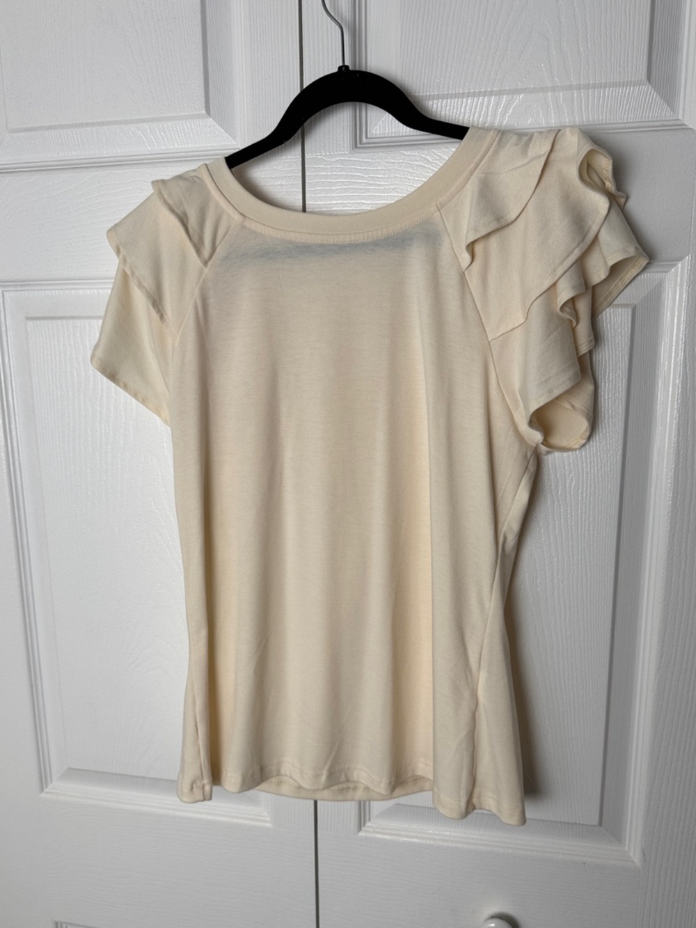 Ruffle Sleeve Short-Sleeve Top in Cream